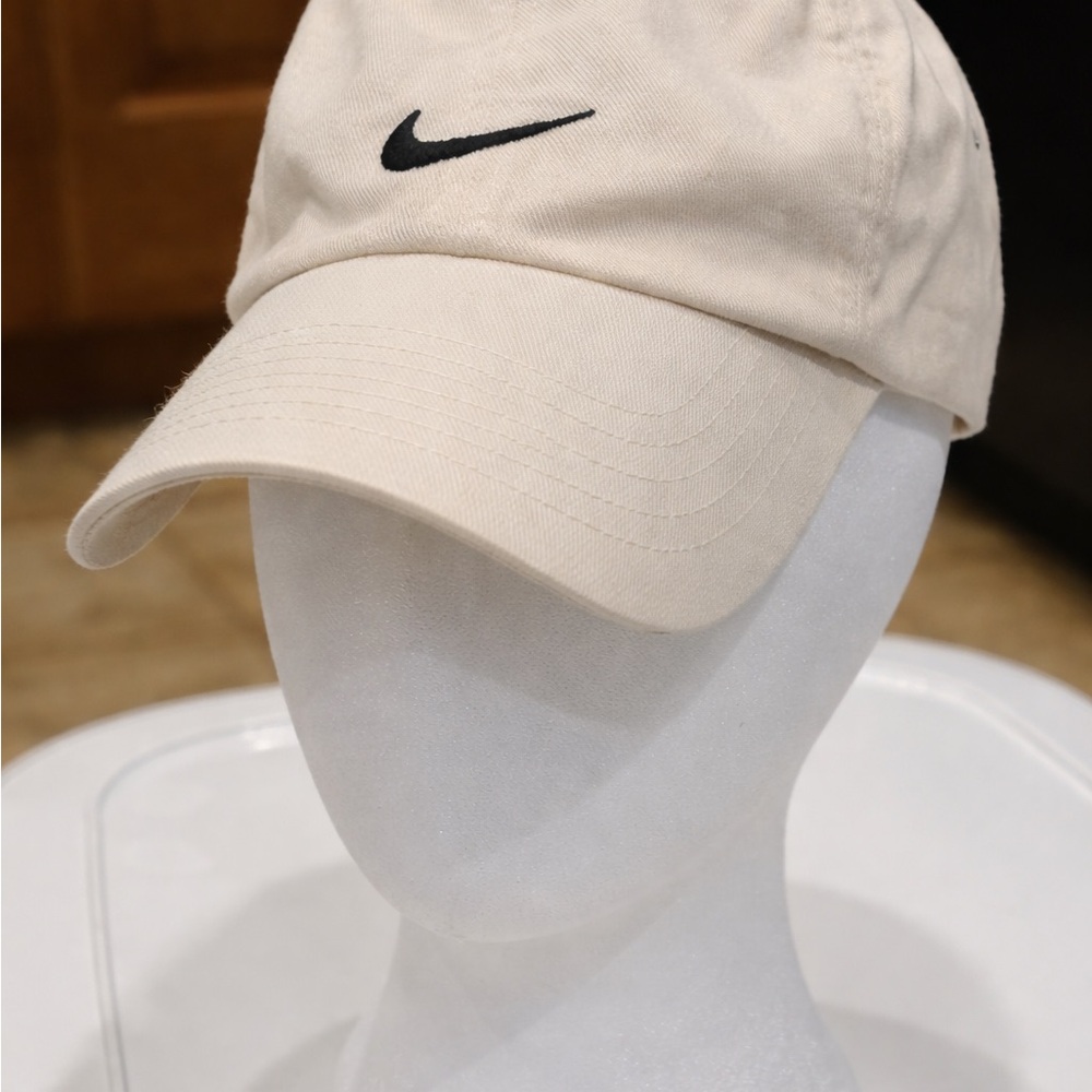 Nike Ivory Men's Hat